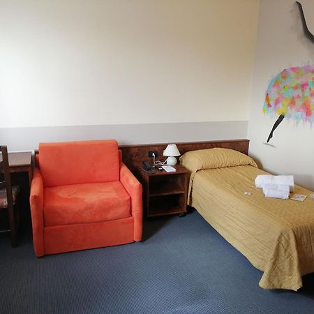 Hotel Siros Верона Экстерьер фото